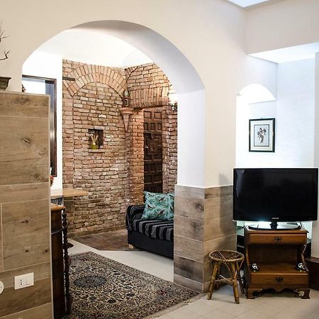Medieval Central Apartment Bologna Eksteriør billede