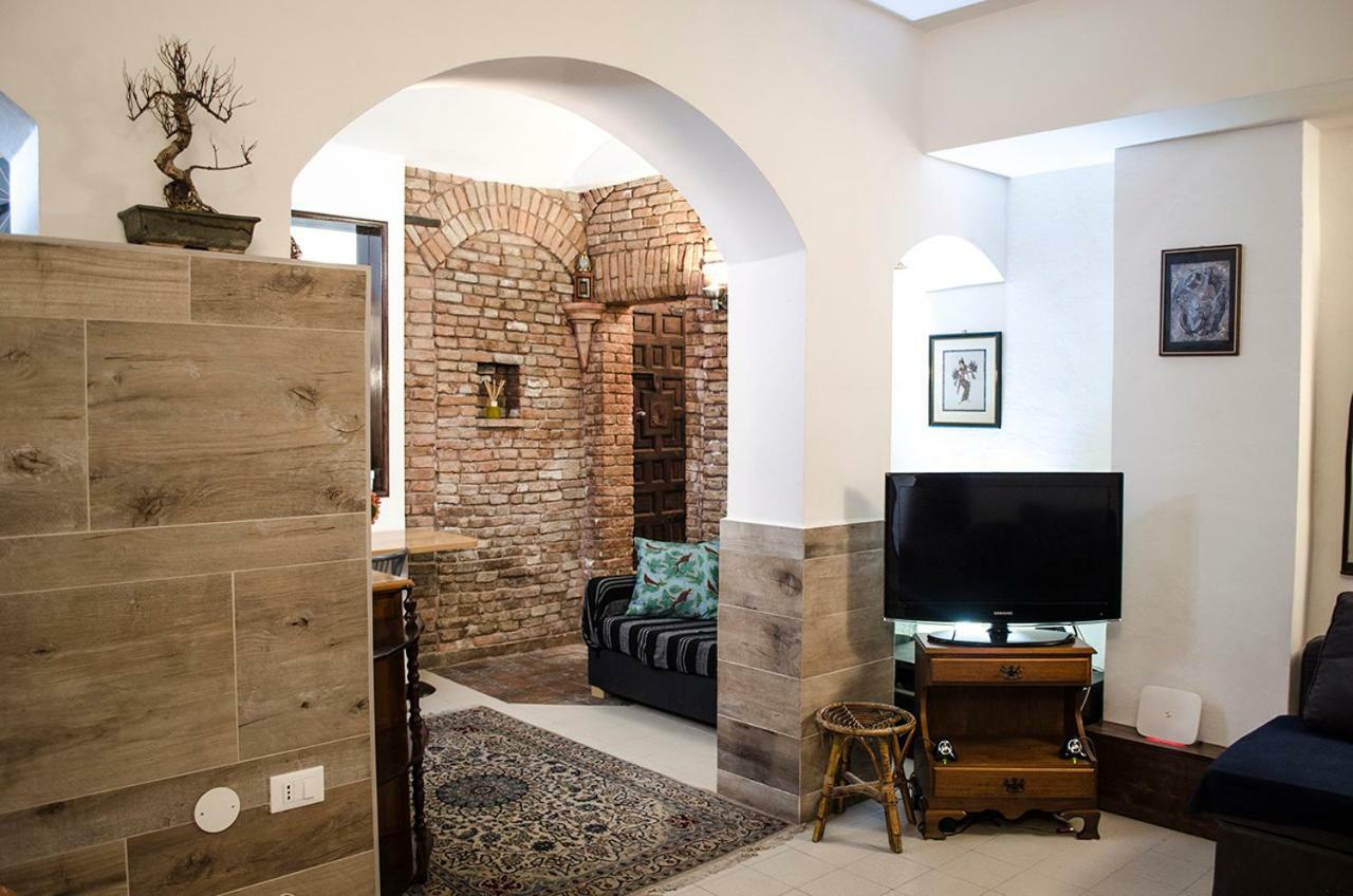 Medieval Central Apartment Bologna Eksteriør billede